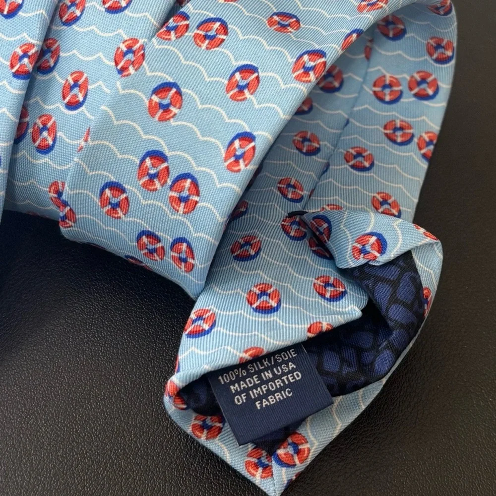 Vineyard Vines Boys Light Blue / Red Lifesavers 100% Silk Tie, 2 5/8